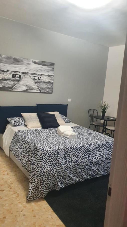 Hotel Ytha Housse Roma Centro Zewnętrze zdjęcie